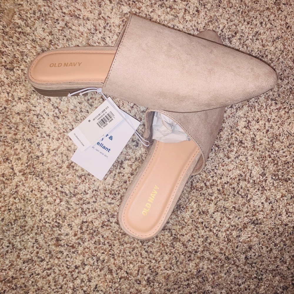 Old navy pointed toe faux suede mule